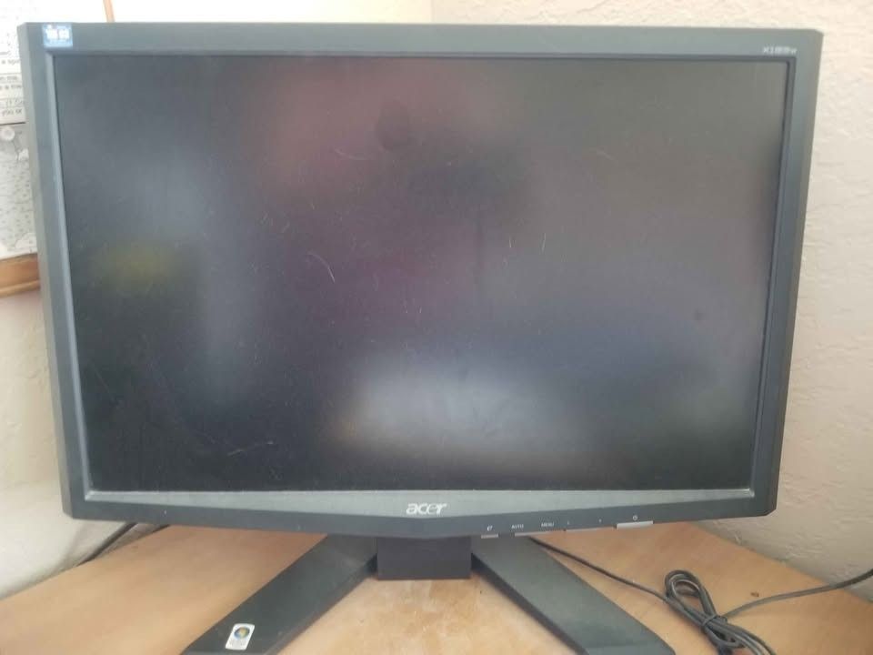 Acer 17" Monitor