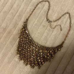 20”-24”Goldtone Beaded Dangling Necklace With Ext
