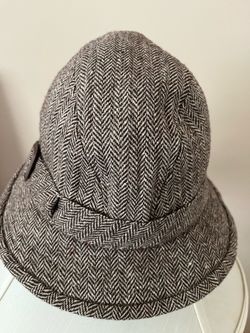 Herringbone Tweed Bucket Hat it’s for women’s
