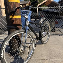Black Throne Bike ‼️open to trades‼️
