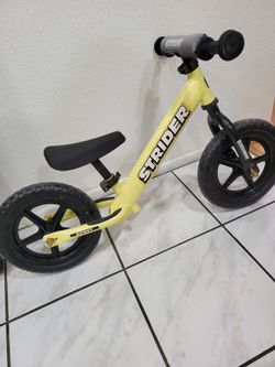 Strider 12 Yellow Balance Bike