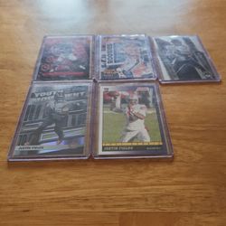 Justin Fields Zenith Red,will To Win, Gridiron  Rookies,  Youth Movement,  Rookies Insert 