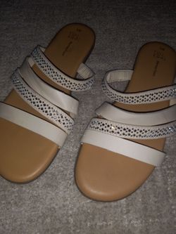 Ladies SIze 8.5 Sandals