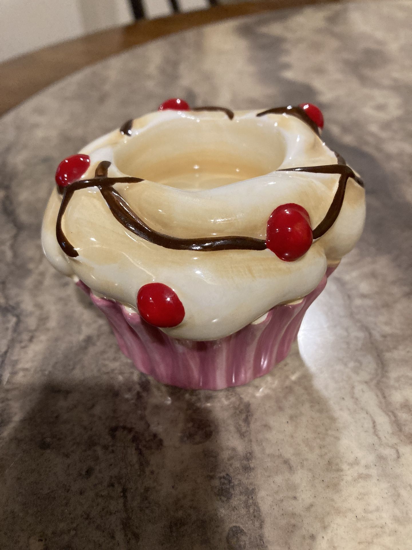 Cupcake Candle Holder 