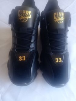 BLACK/GOLD Super Confortable.