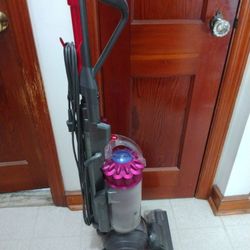 Dyson DC40 Upright Vacuum