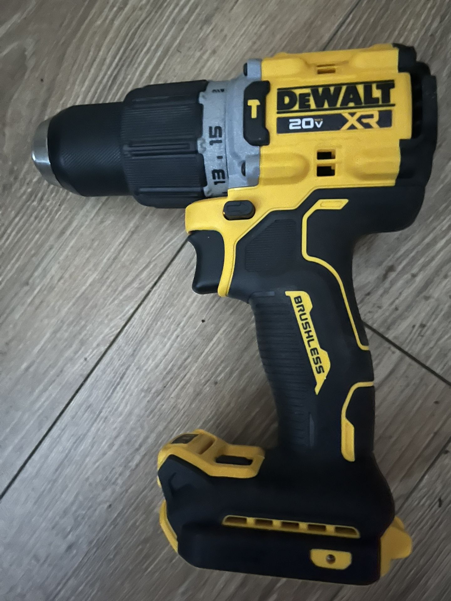 Dewalt Dcd805
