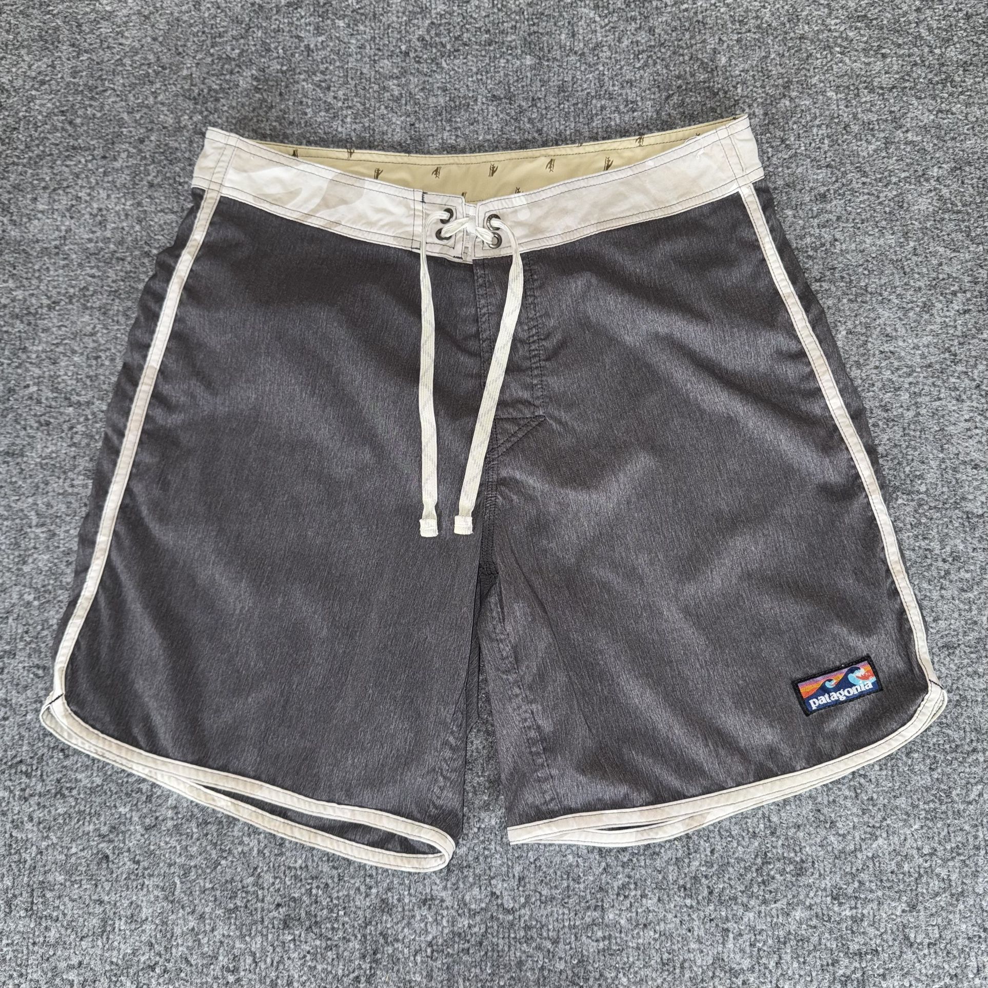 Patagonia Board Shorts Swim Trunks Retro Surfing Beach Gray Size 32