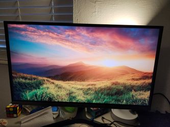 Samsung 28" UHD Monitor