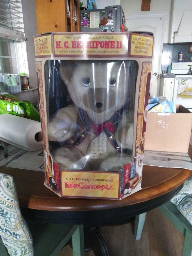 Vintage Bear Phone
