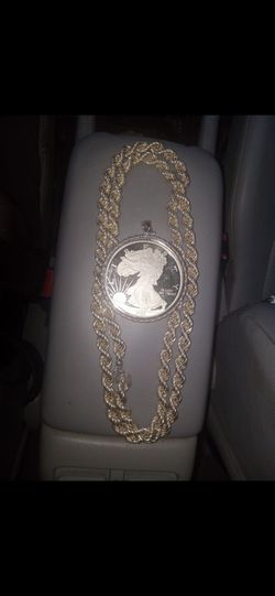 Weighr 2,798 Silver Chain  925/Silver Large coin n .999 Silver