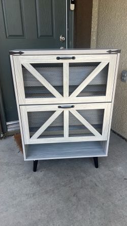 Shoes cabinet