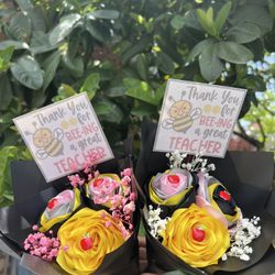 Small Teacher Appreciation Eternal Rose Bouquet 