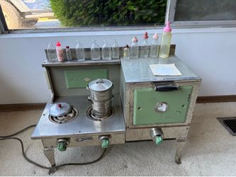 Vintage empire, metal ware electric toy stove range green chrome 1930s doll kitchen