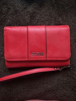 GUESS Wallet