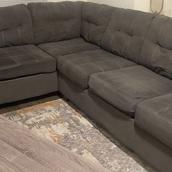 2 Piece Sectional 