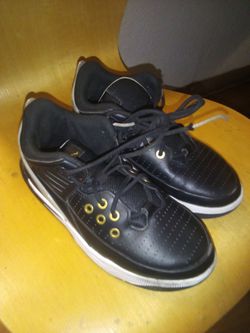 Jordans max aura 5