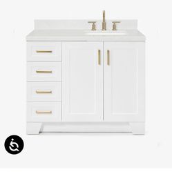 NEW in box White 42in Vanity 