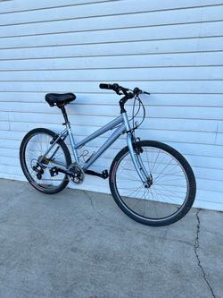 Specialized Women’s Mountain Bike