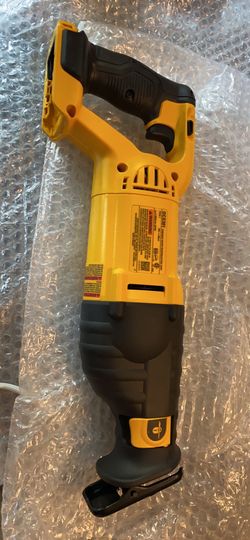 DEWALT 20-Volt Max Variable Speed Cordless Reciprocating Saw (Battery & Charger Not Included)