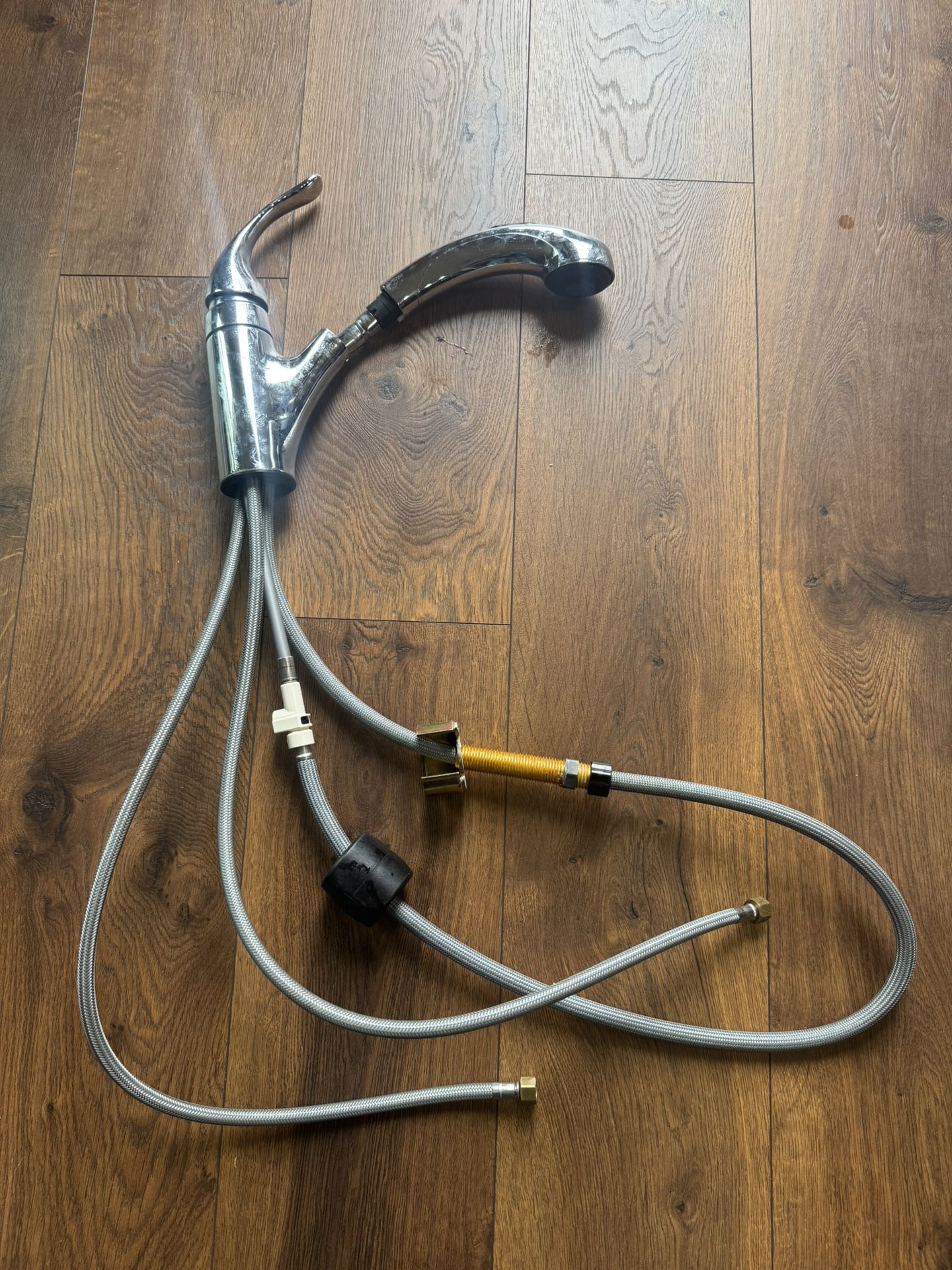 Moen Kitchen Sink Faucet Chrome