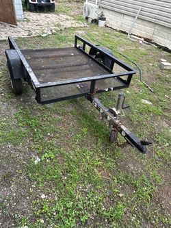 Trailer to hall items
