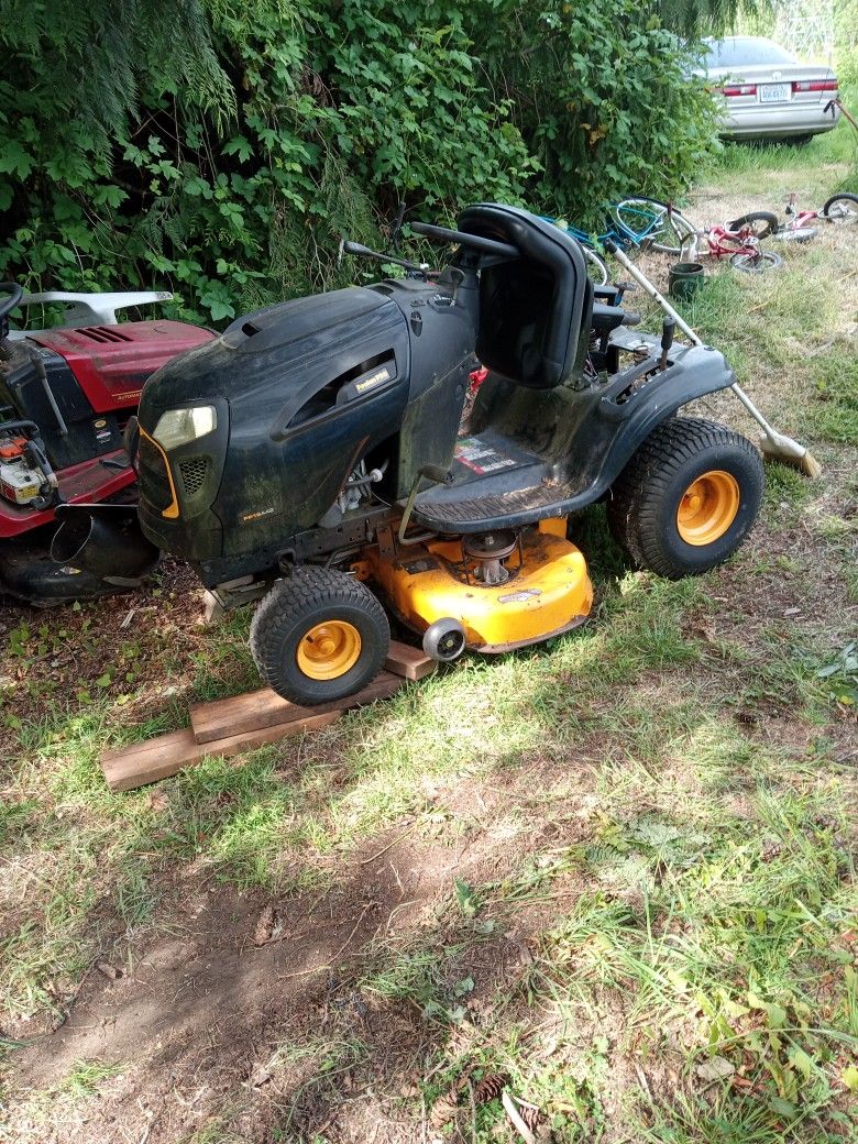 Poulon Riding Lawn Mower As Is
