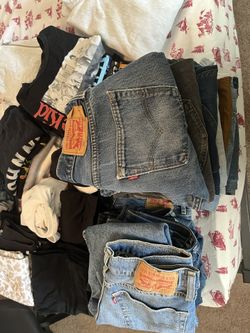 Full bag Of women clothing