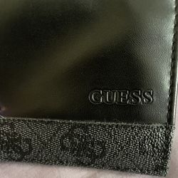Guess Wallet 
