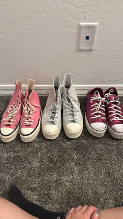 Converse bundle sizes 10-11 women’s