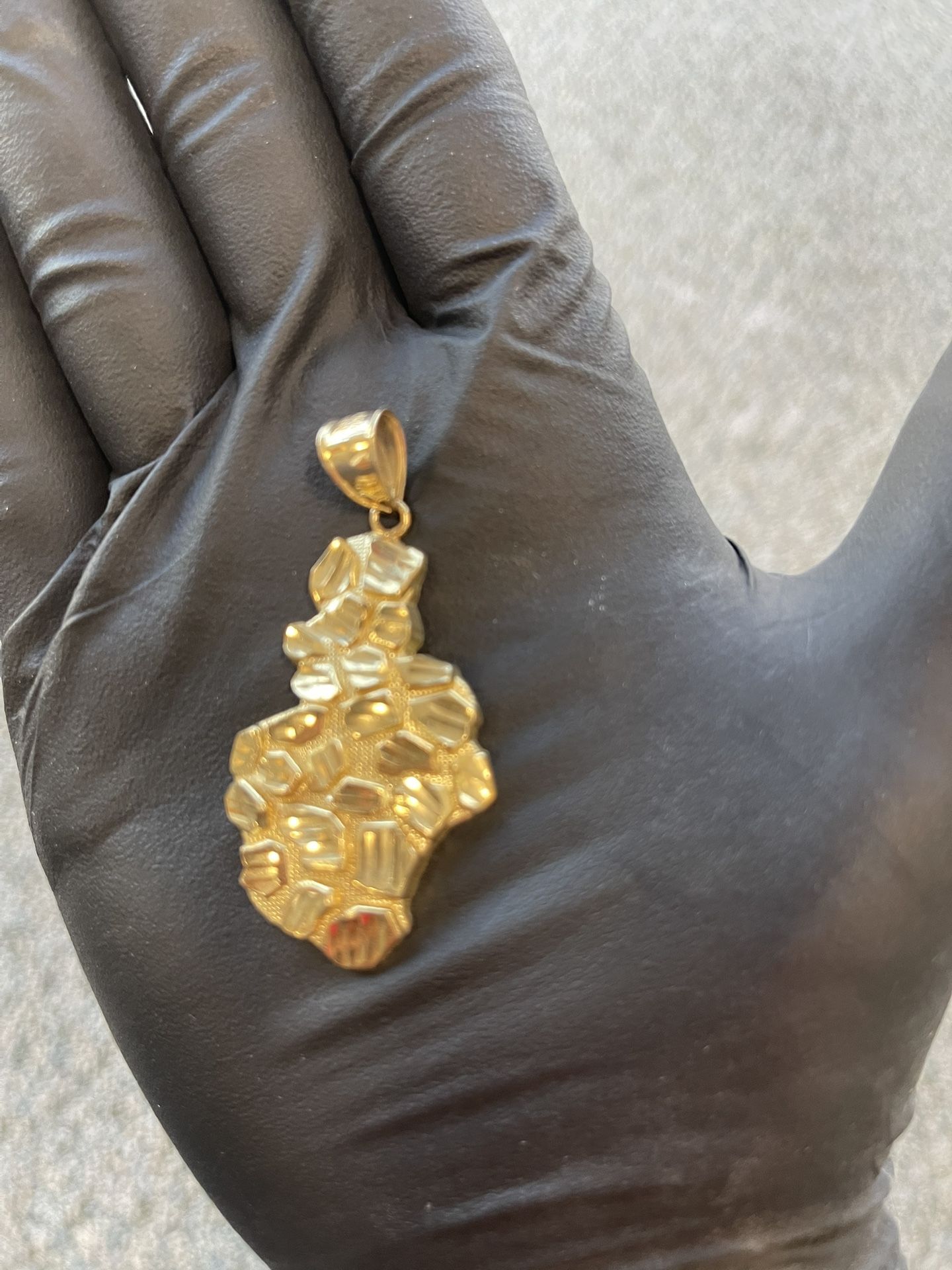 10k Gold Nugget Charm  6grams For Sale $280