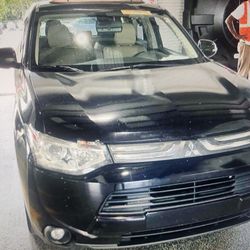 2014 Mitsubishi Outlander 3rd Seat 