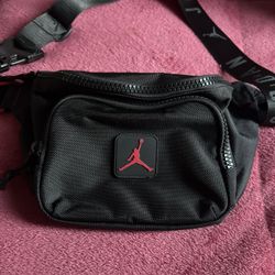 Jordan Crossbody Bag 