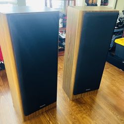 Technics Vintage A30 Tower Floor Speakers 3 Way