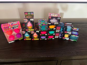NeeDoh bundle including cloud pleaser