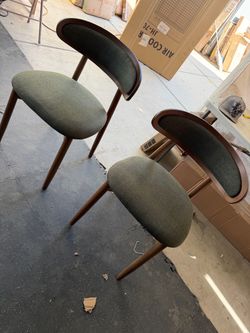 Set of two dining chairs
