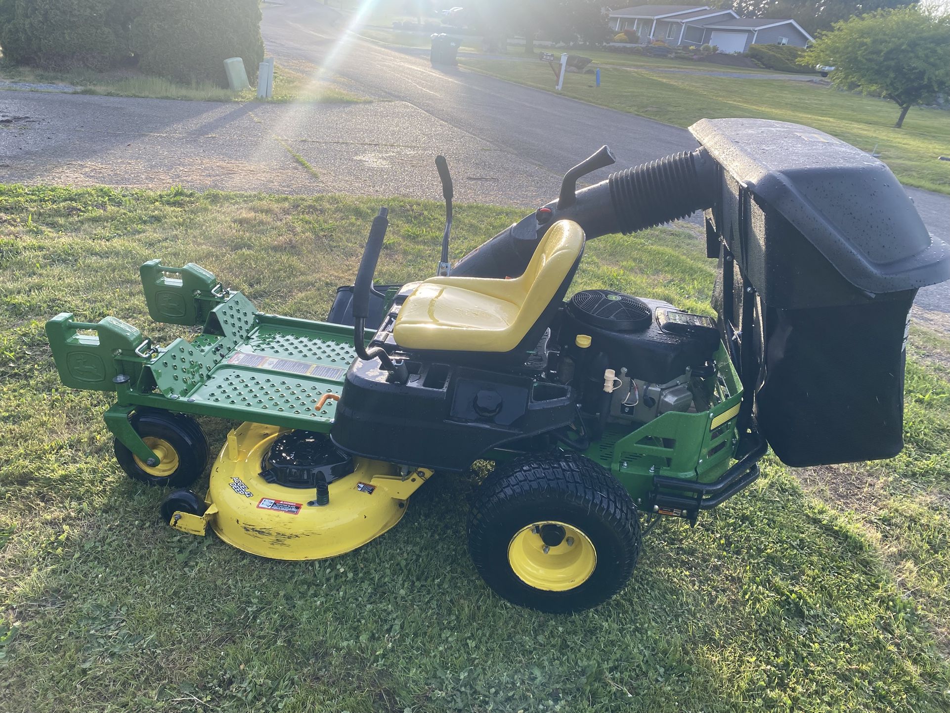 John Deere 335e