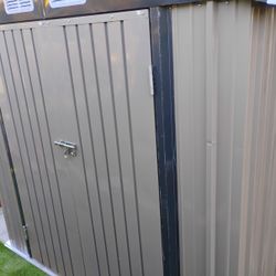 Outdoor Shed/Storage