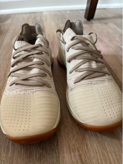Under Armour shoes size 4.5