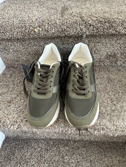 New Forever 21 Size 8 Olive Shoes