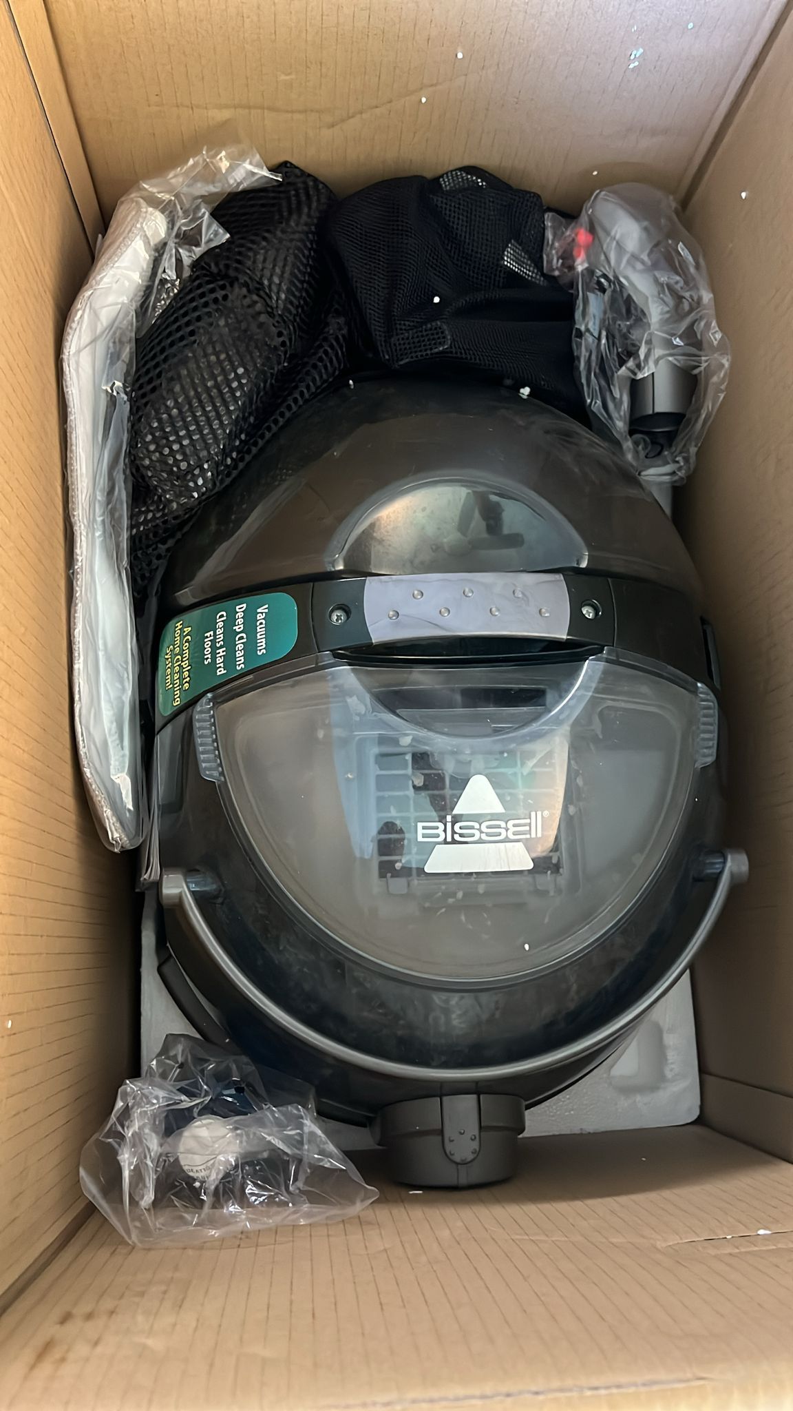 Bissell Vacuum Cleaner 