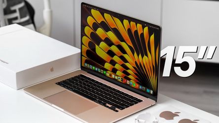 2025 MacBook Air 15” M4 16GB Memory 256GB Storage