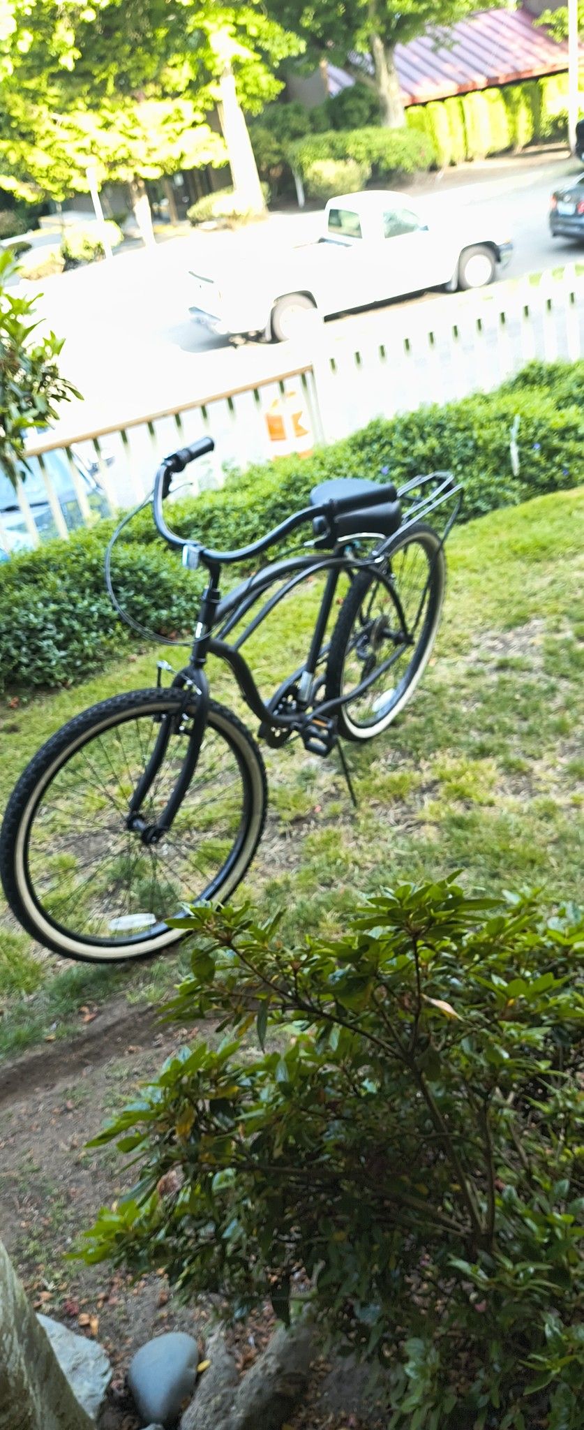 Sixthreezero Around The Block Men's Beach Cruiser - Revoshift 7 Speed - Ready to Ride!