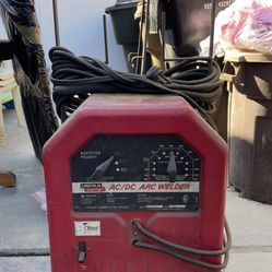 Lincoln Electric AC/DC ARC Welder 