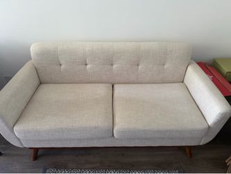 Kingfun Loveseat Sofa – Excellent Condition