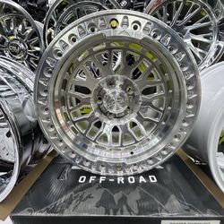 17”x9”  5x127 lock off-road headlocks