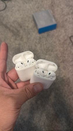 Apple AirPods