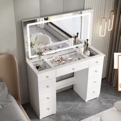 New Vanity With Glass Top