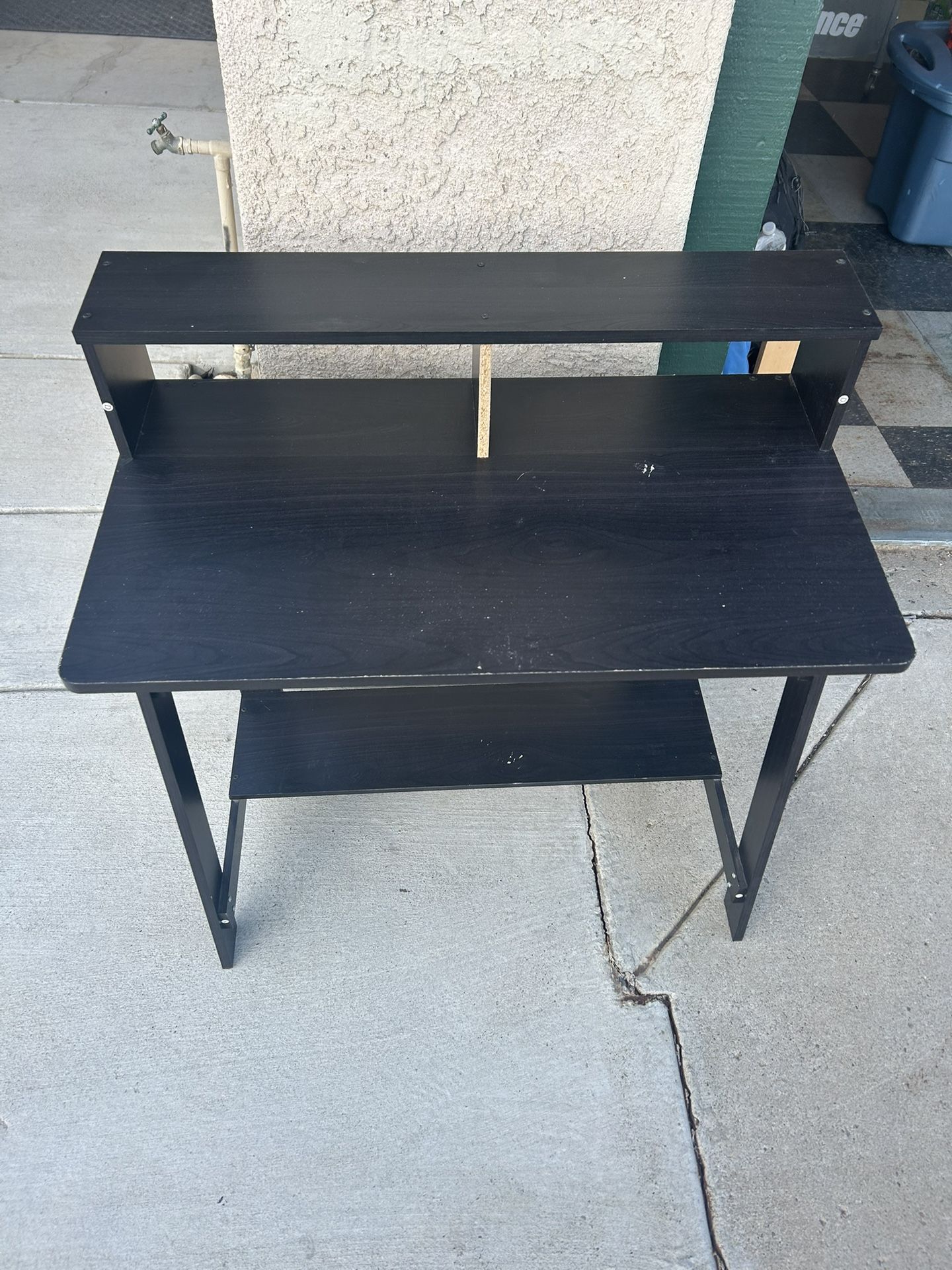 Small home office desk