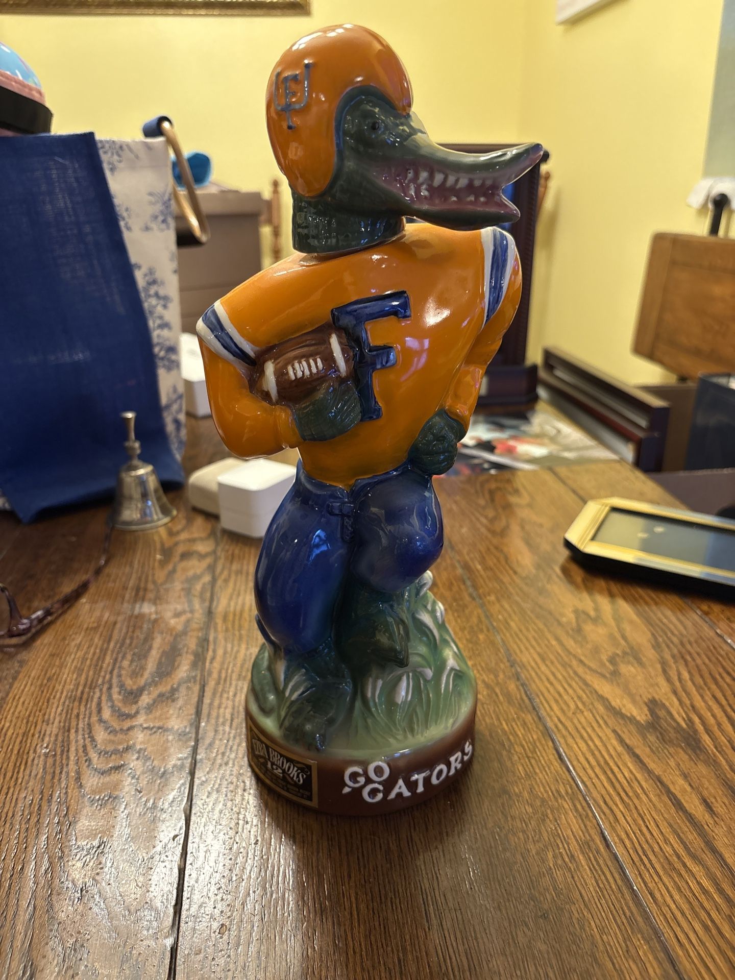Ezra Brooks 1973 Florida Gators Liquor Bottle Decanter Orange Blue